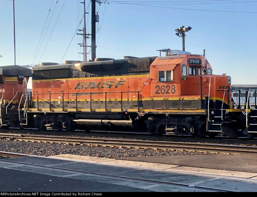 BNSF 2628